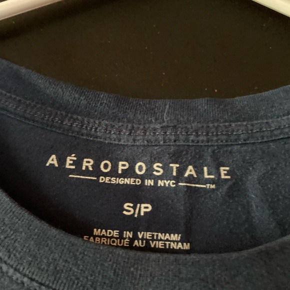 Aeropostale T-shirt size small - Picture 2 of 2